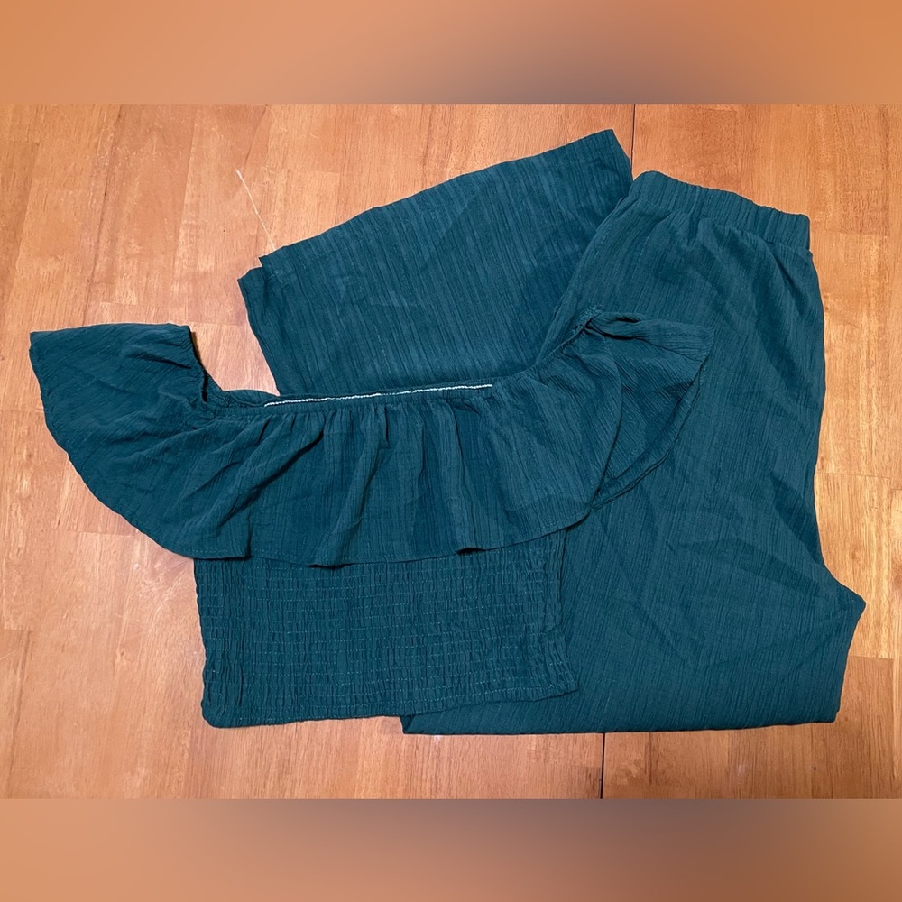 Ruffled Top and Pants Set